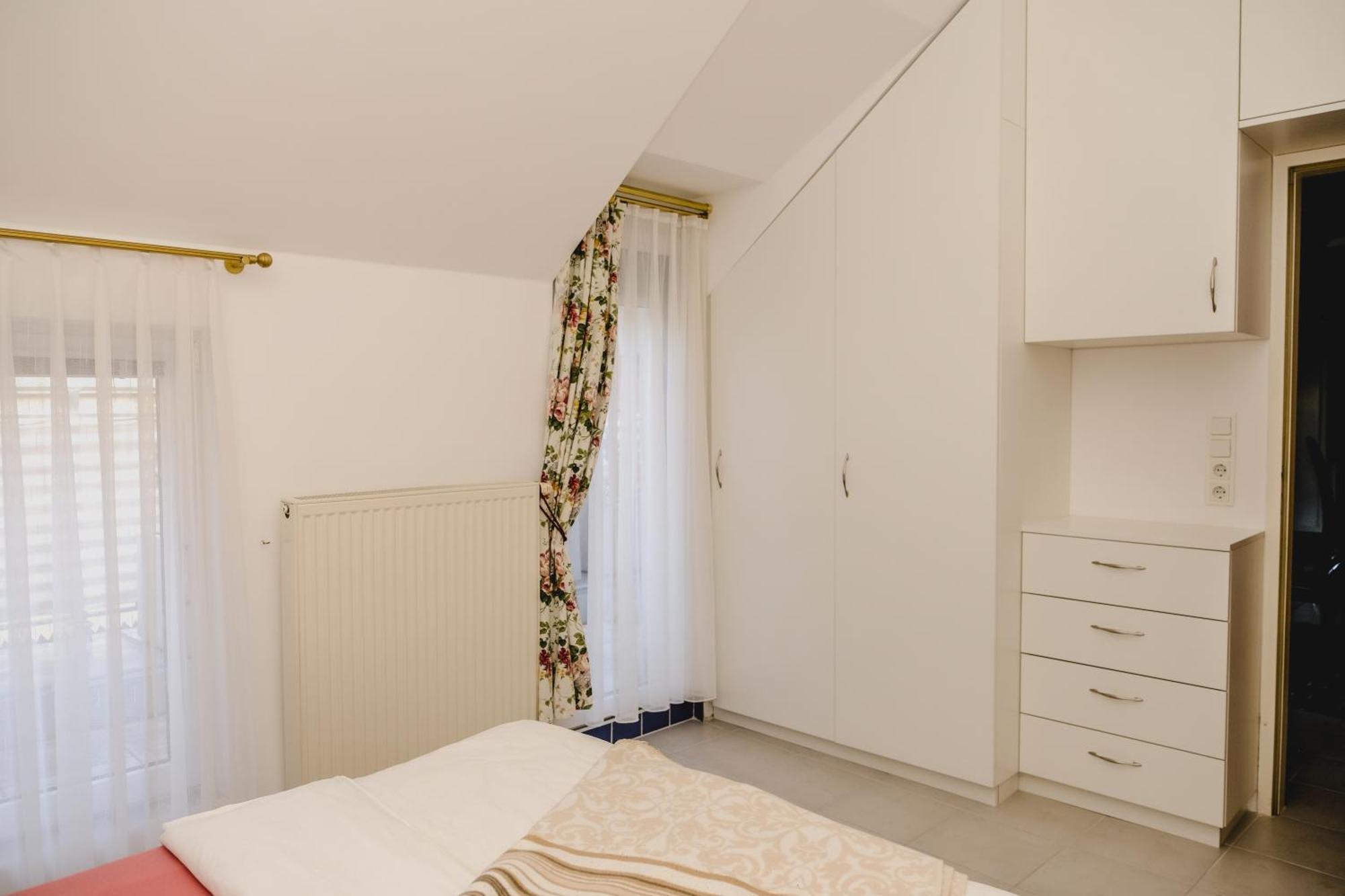 וינה Terrace Apartment Near Volksoper And City Centre מראה חיצוני תמונה