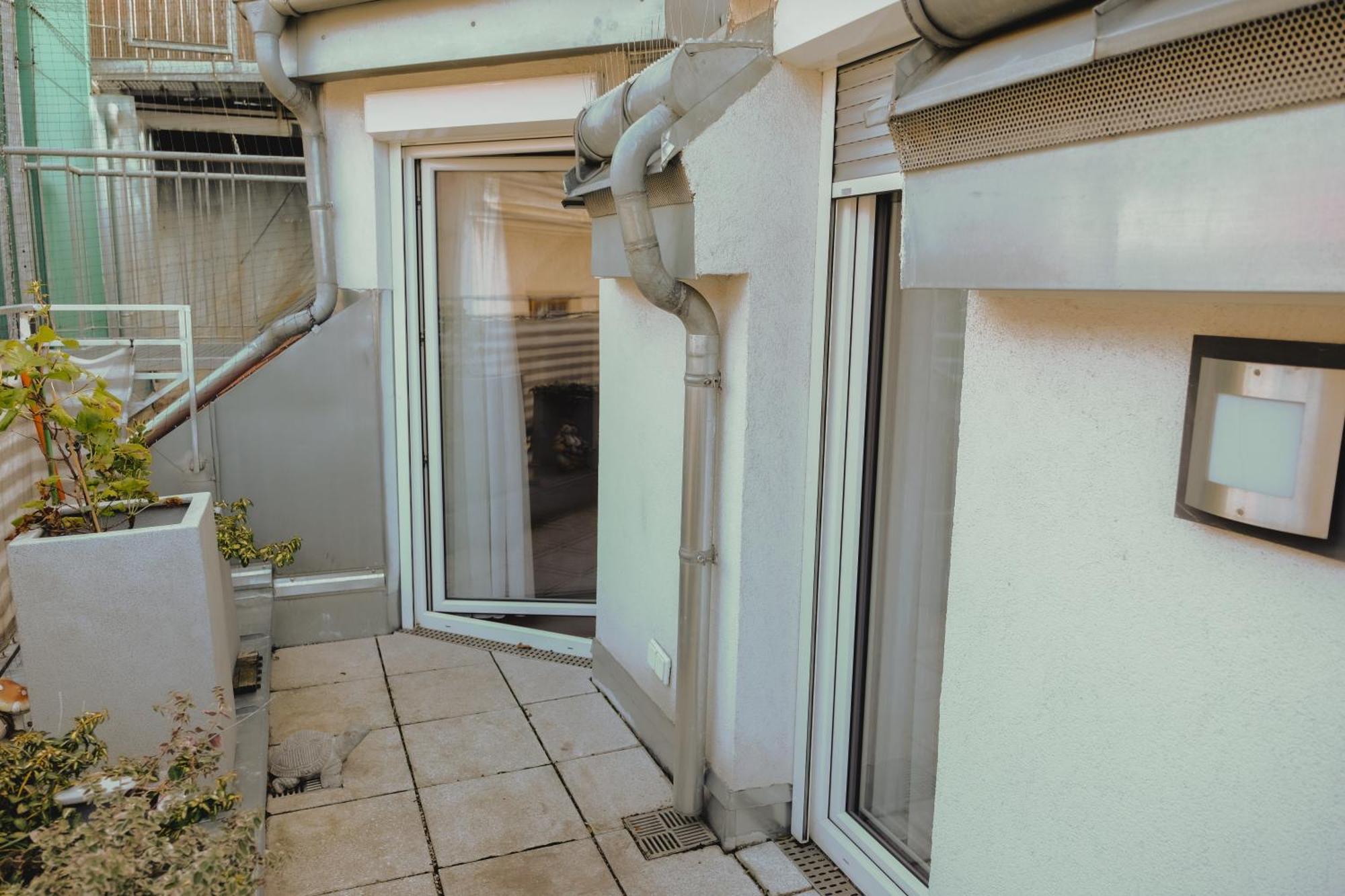 וינה Terrace Apartment Near Volksoper And City Centre מראה חיצוני תמונה